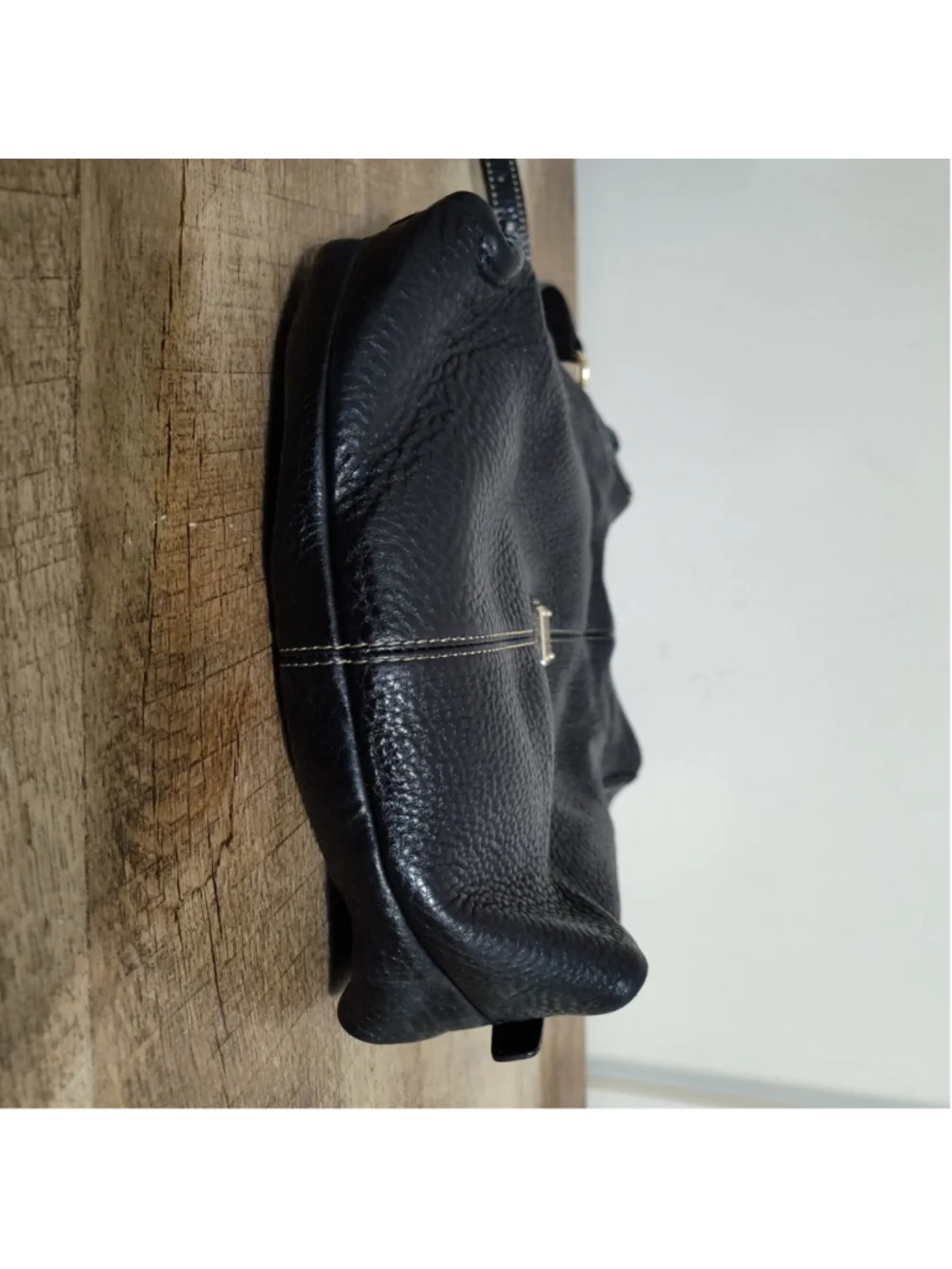 Women's Dooney & Bourke Black Leather Hobo Bag One Size